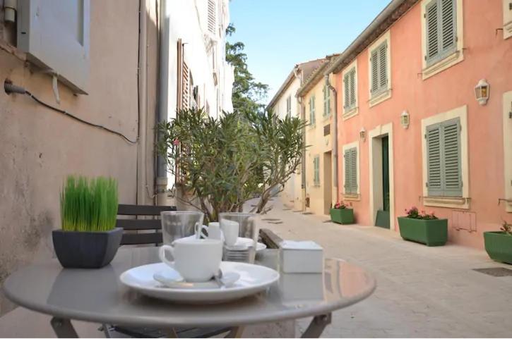 Appartement 3 Studios Centre Ville Saint Tropez Avec Parking Saint-Tropez Exterior foto